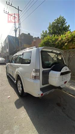 ميتسوبيشي باجيرو